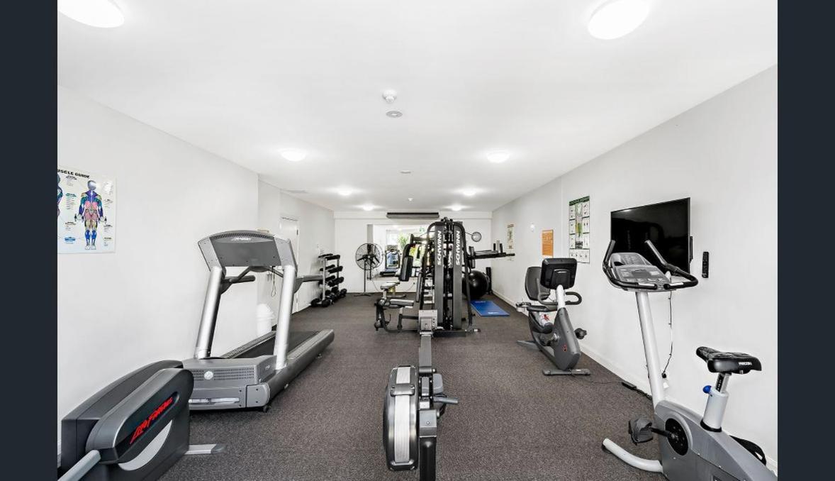 The Pinnacle Apartments Gold Coast Extérieur photo