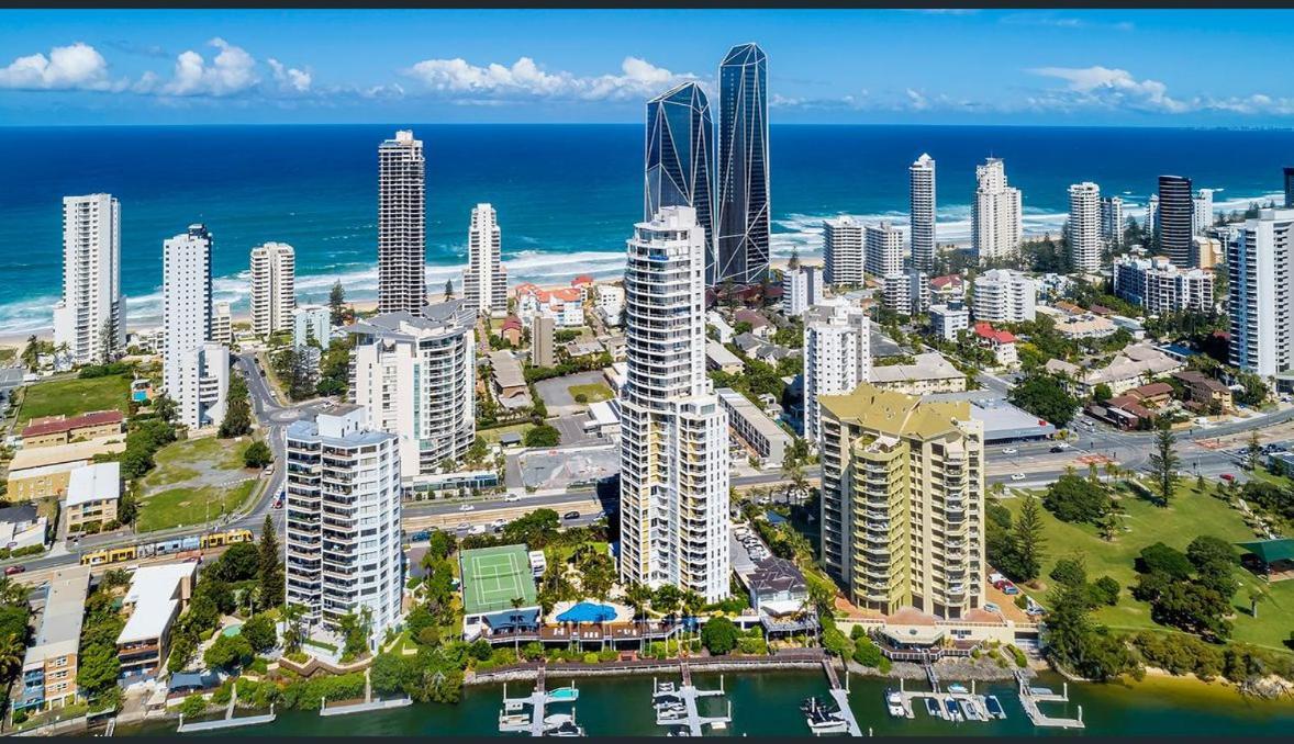 The Pinnacle Apartments Gold Coast Extérieur photo